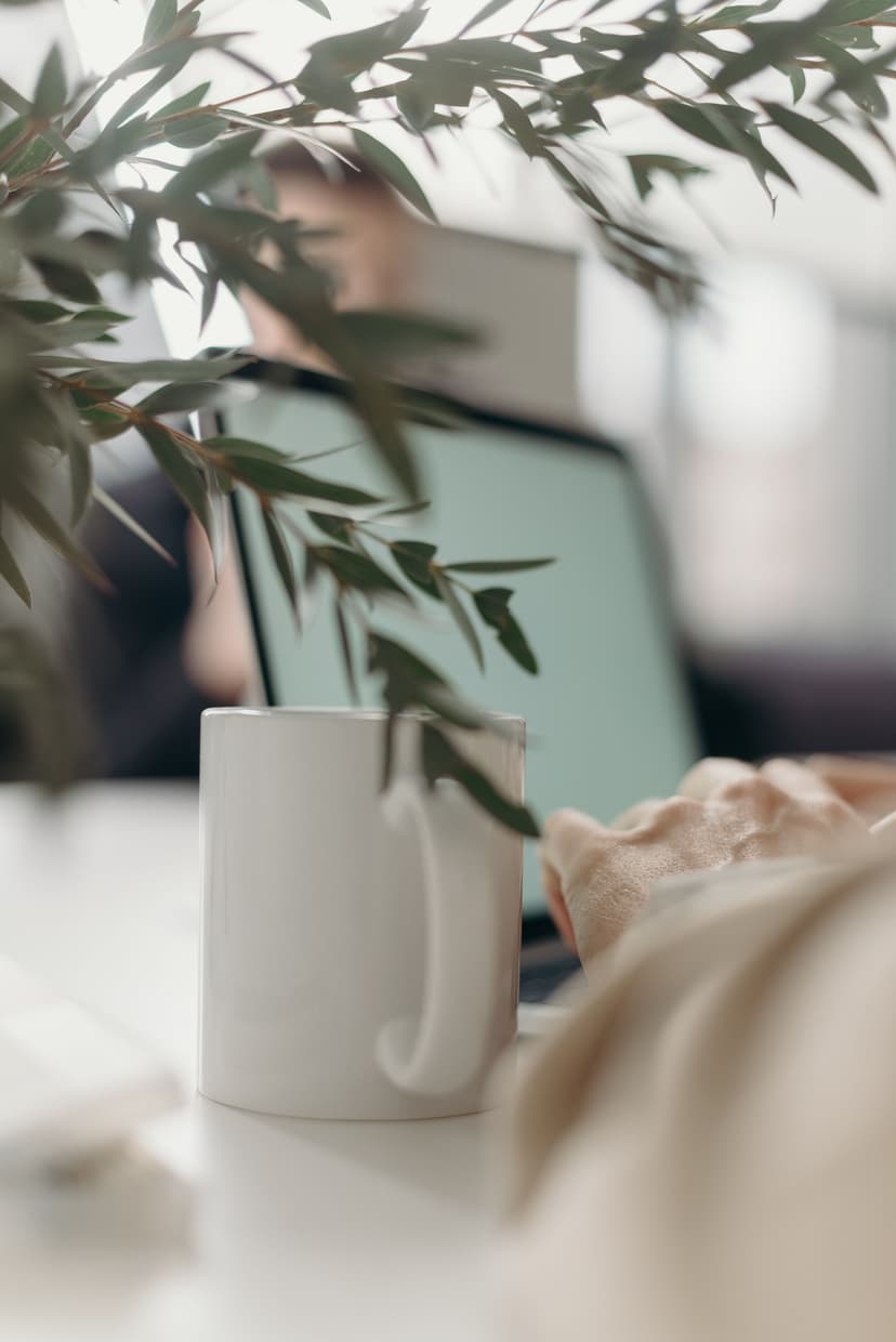 The Psychology of Payment: UX Strategies for Faster Invoicing